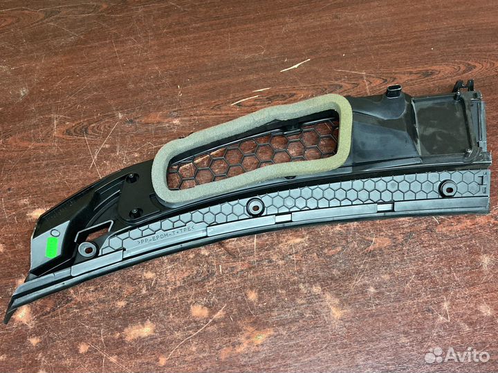 Жабо лада приора