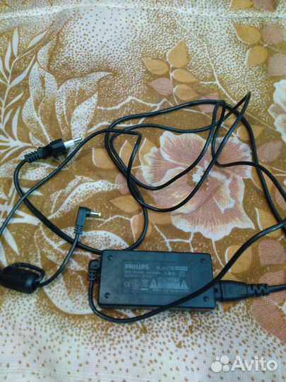 Dvd Philips (блок питания /зу 9в-2.2а)