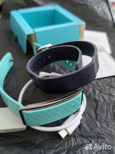Фитнес браслет Honor Color Band A1