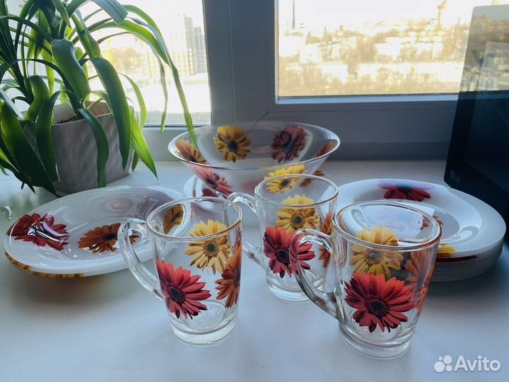 Набор столовой посуды Гербера