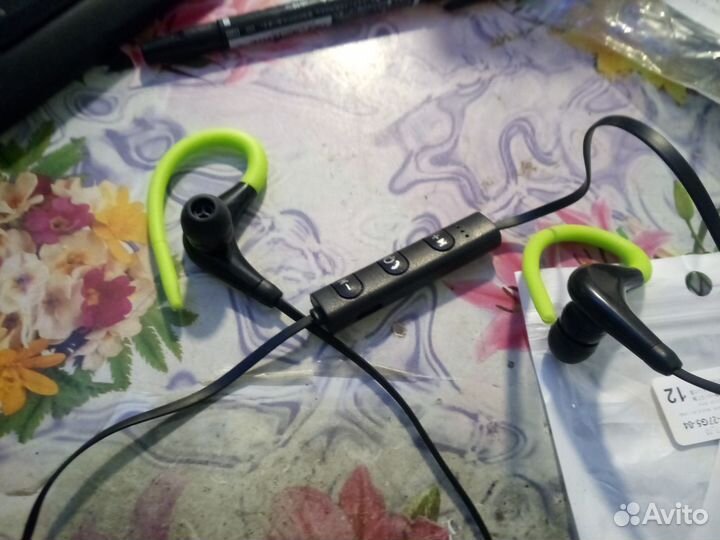 Беспроводные наушники