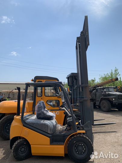 Вилочный погрузчик JAC CPCD30, 2023