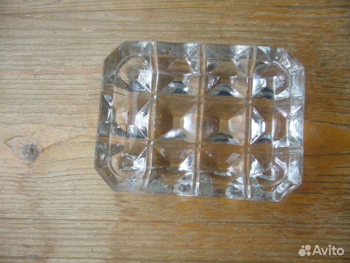 Хрустальная пепельница