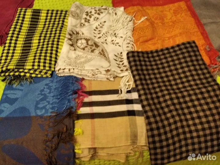 Шарфы и палантины