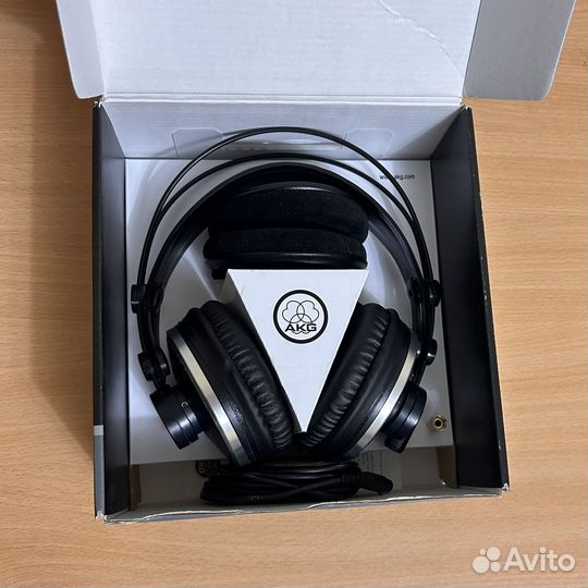 Наушники AKG K 271 MK II