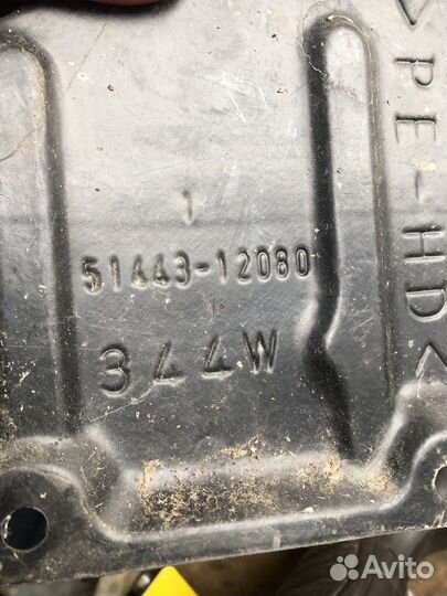 Toyota corolla 150 пыльник двс правый