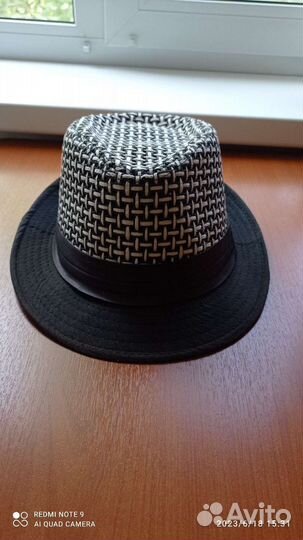 Шляпа летняя с широкими полями и шляпа унисекс