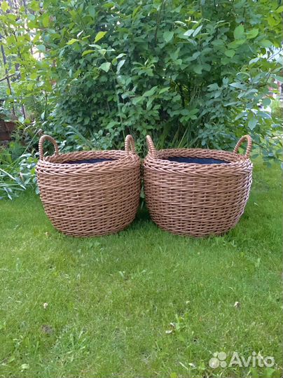 Кашпо для цветов напольное