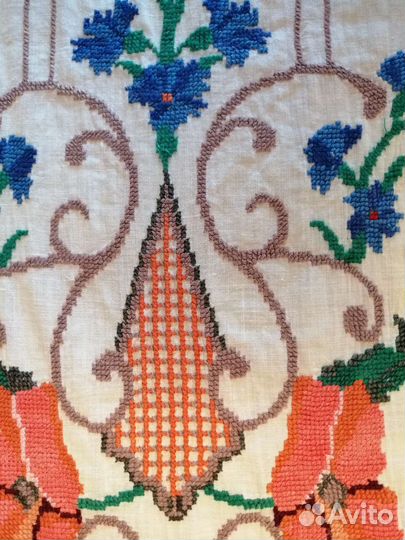 Салфетки с вышивкой