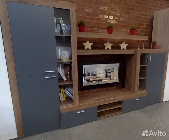 Стенка в гостиную