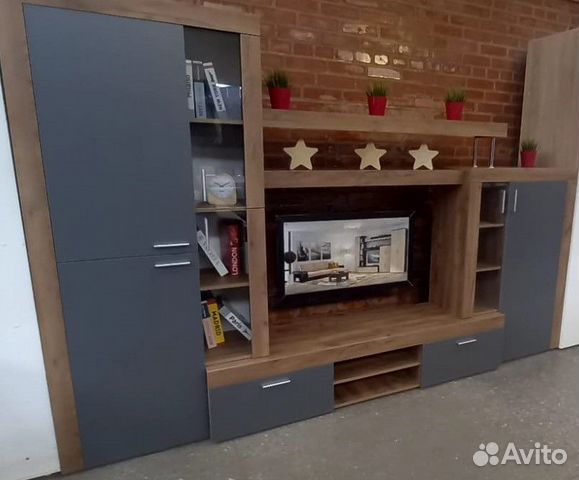 Стенка в гостиную