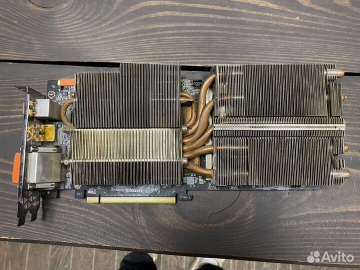 Видеокартаgigabyte GeForce GTX 1080 11GD