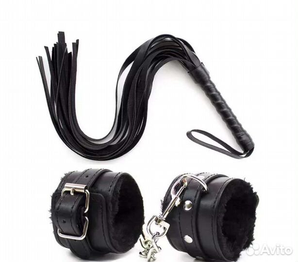 Набор наручники и плетка