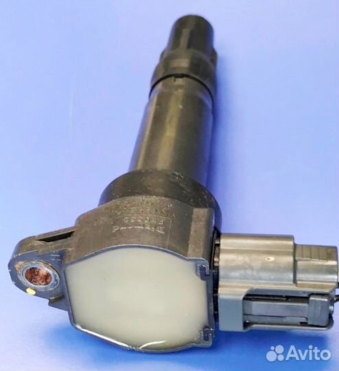 Катушка зажигания Мицубиси Кольт 2006