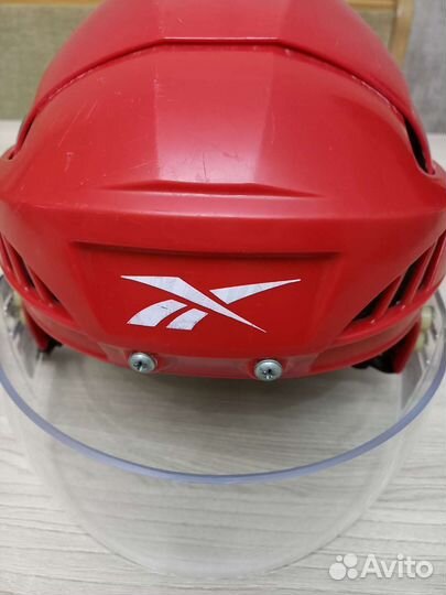 Шлем хоккейный