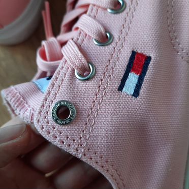 Кеды Tommy hilfiger 41. Новые