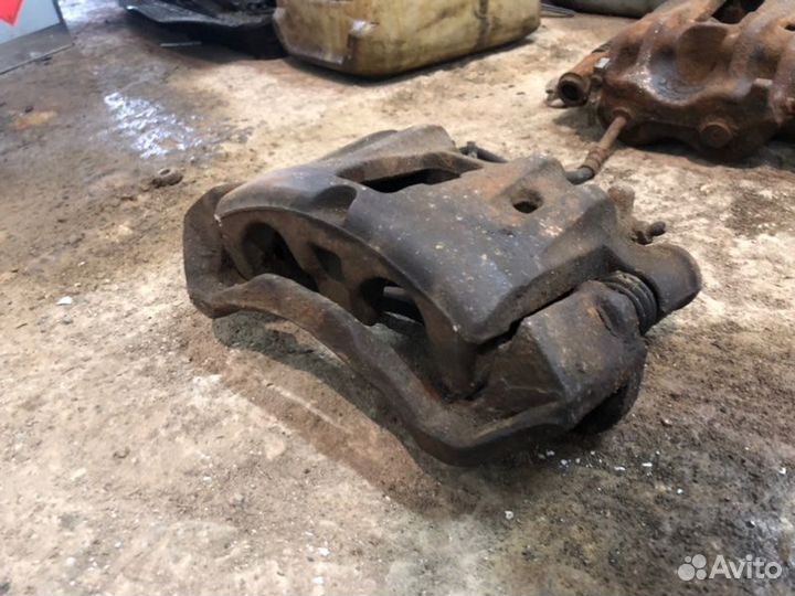 Суппорт задний Iveco Daily 4 3.0 D 2008