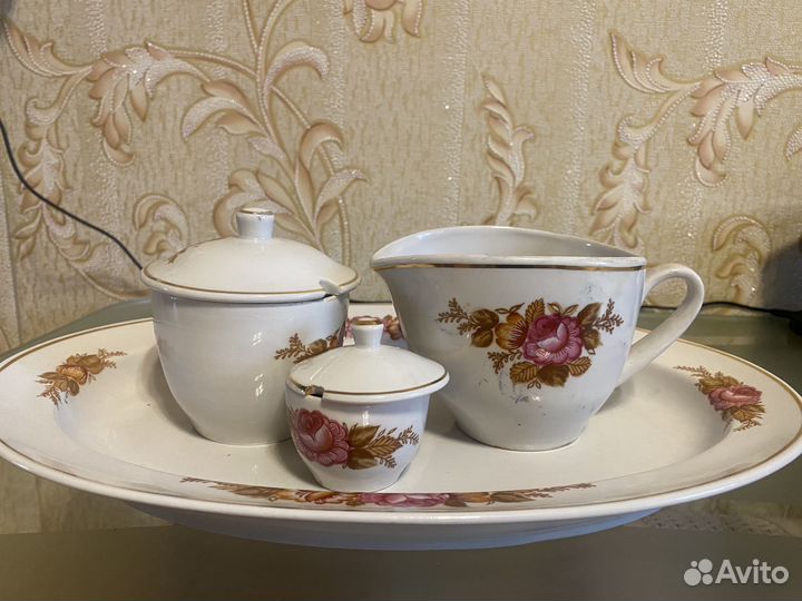 Набор столовой посуды