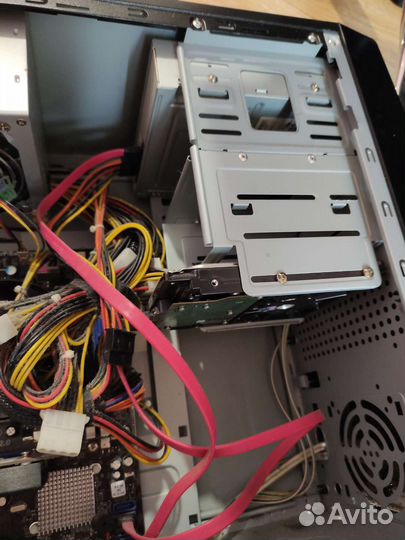 Рабочий пк, состояние второго неизвестно