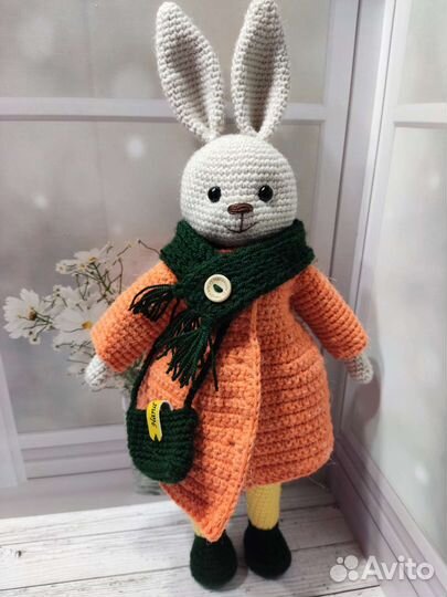 Вязаный заяц