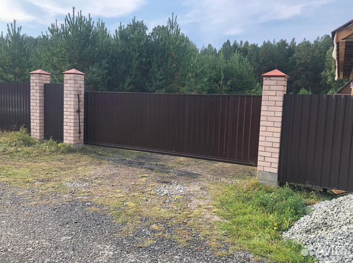 Откатные ворота с калиткой и с установкой
