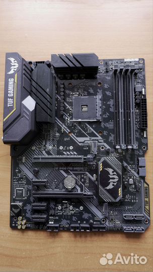 Продам мать: Asus TUF B450-Pro Gaming
