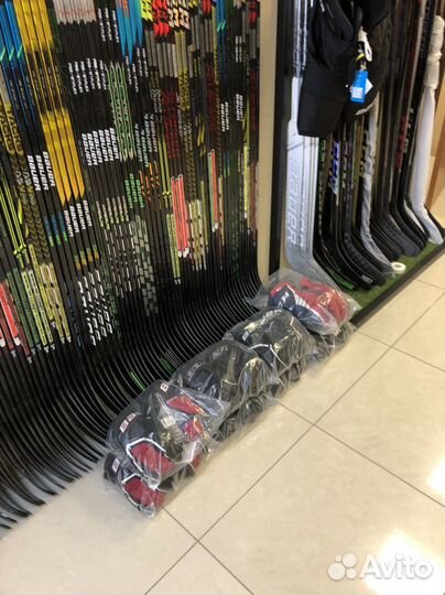 Клюшка hyperlite (JR,INT,SR)