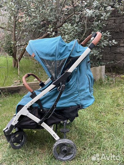 Прогулочная коляска yoya plus max