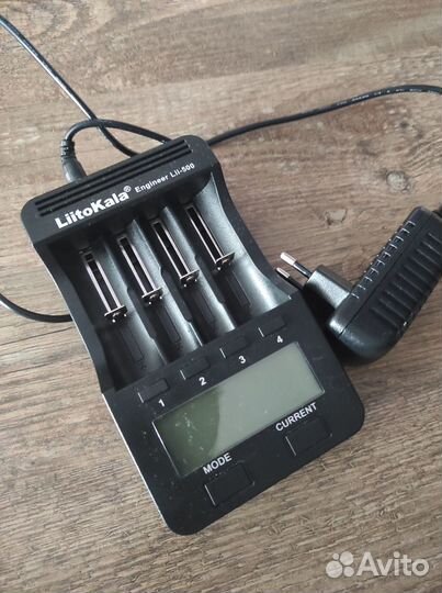 Зарядное устройство LiitoKala Engineer Lii-500