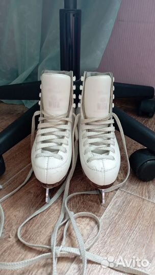 Фигурные коньки wifa 30 р
