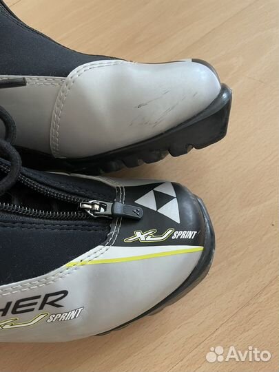 Лыжные ботинки fischer 35