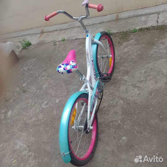 Велосипед для девочки 6-8 лет