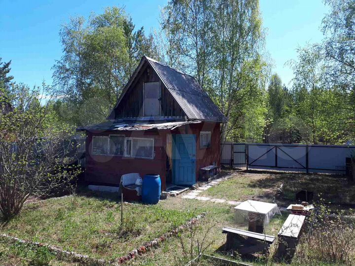 Дача 30 м² на участке 6 сот.