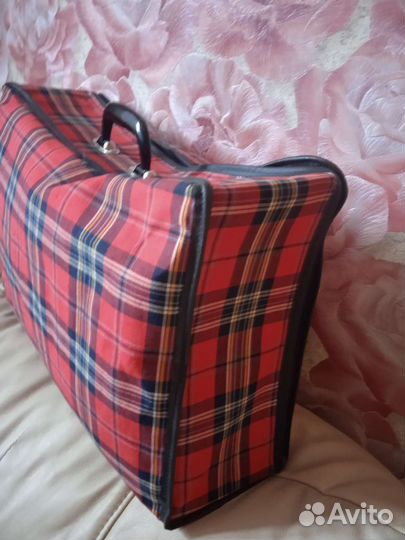 Чемодан времен СССР