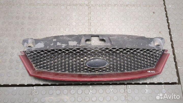 Решетка радиатора Ford Mondeo 3, 2002