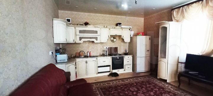 Дом 216 м² на участке 7 сот.