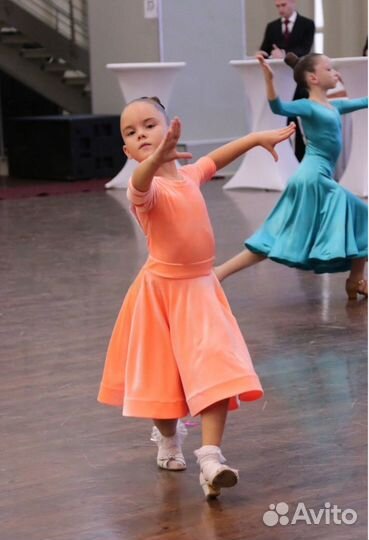 Рейтинговое платье 122 128 бархат