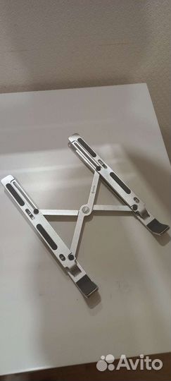 Подставка для ноутбука алюминиевая