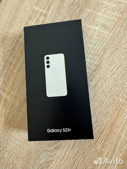 Samsung Galaxy S23+, 8/512 ГБ