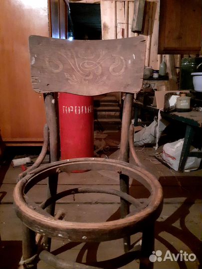 Антикварная мебель