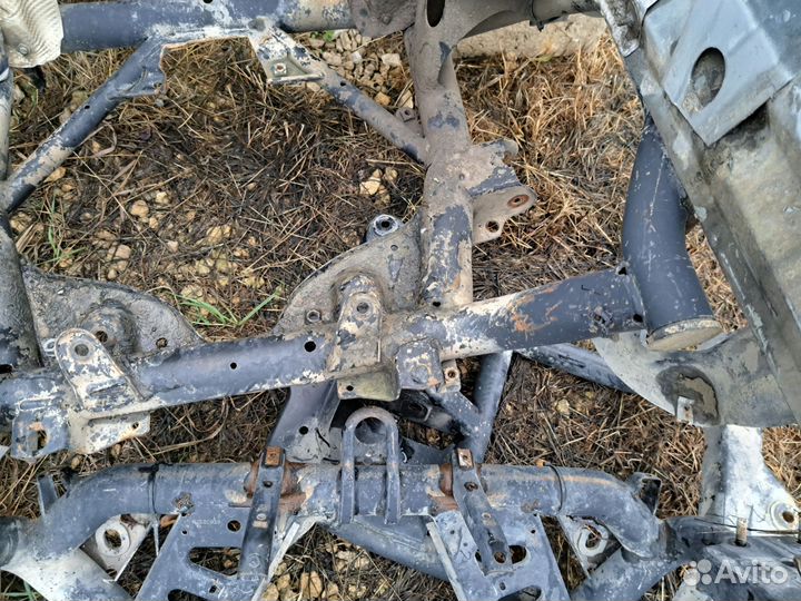 Подрамник передний Range Rover Vogue l322