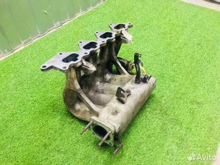 Впускной коллектор Hyundai Sonata EF 2001