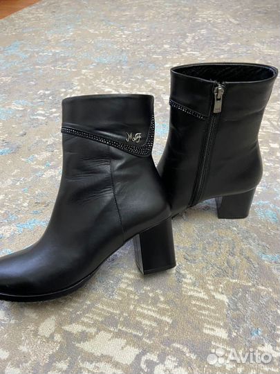 Сапоги женские натуральная кожа 39р