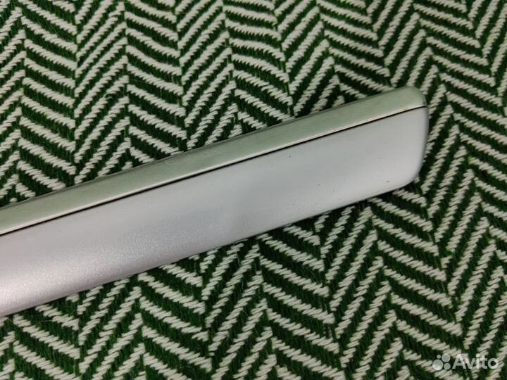 Молдинг задней левой двери хром passat b5+ серебр