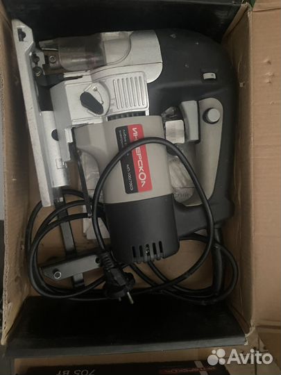 Электролобзик интерскол мп-100/700 Э новый