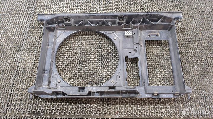 Кожух вентилятора радиатора Peugeot 3008, 2010