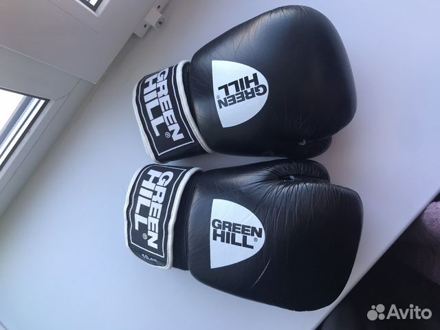 Боксерские перчатки Green hill 10.oz