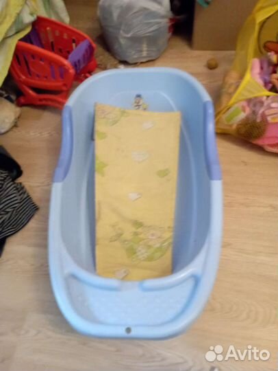 Ванночка для купания с подставкой