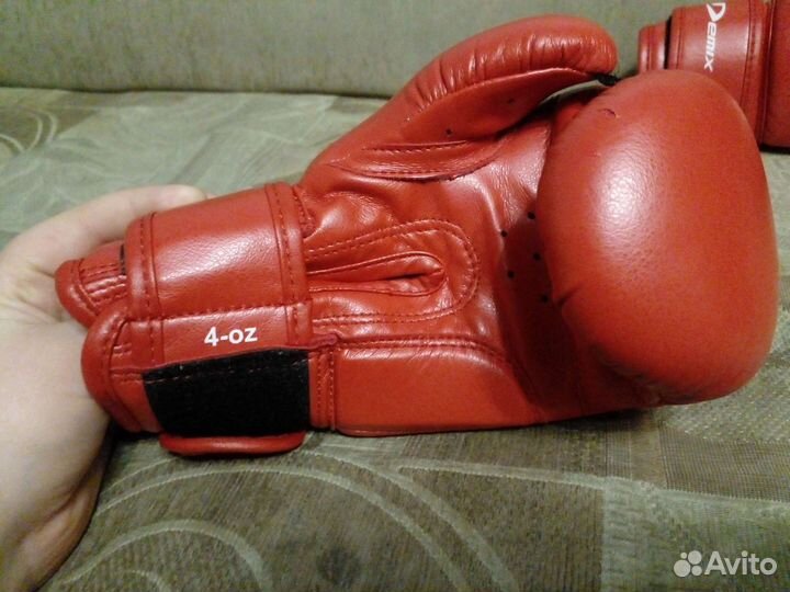 Боксерскии перчатки