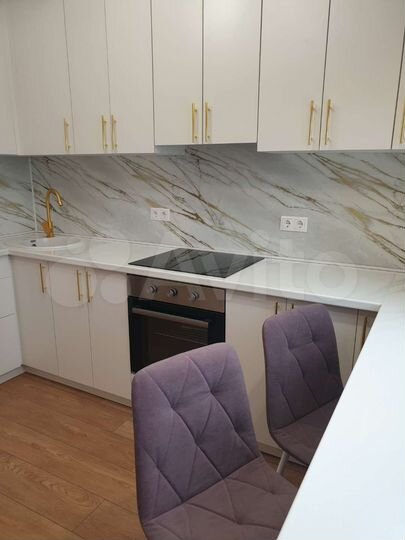 1-к. квартира, 42 м², 10/10 эт.